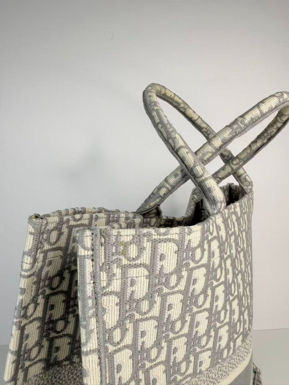 Christian Dior Large Book Tote Blue Oblique Embroidered Canvas Tote Bag - Picture 7 of 12